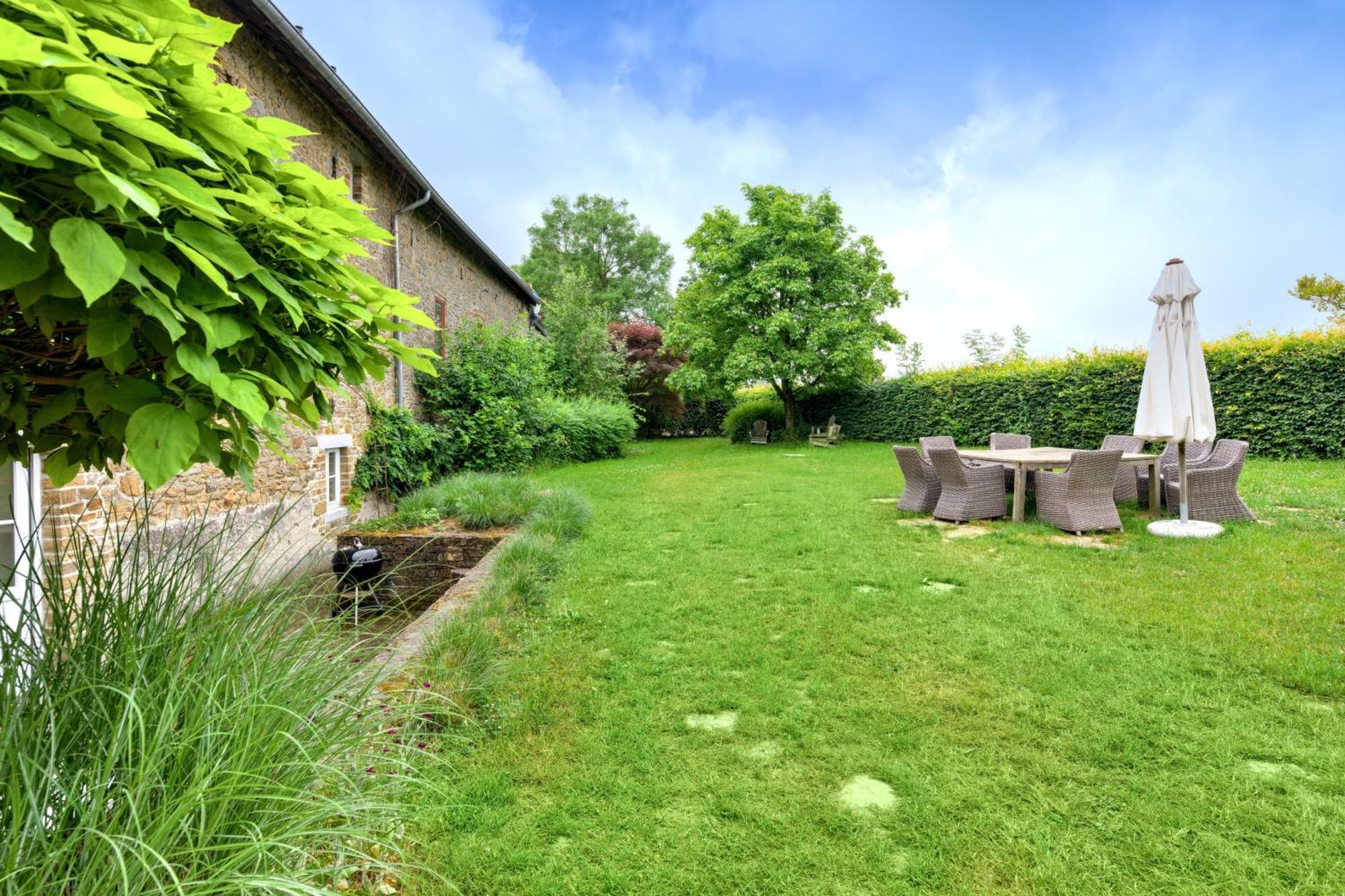 Le Gite De Froidefontaine Havelange Bagian luar foto
